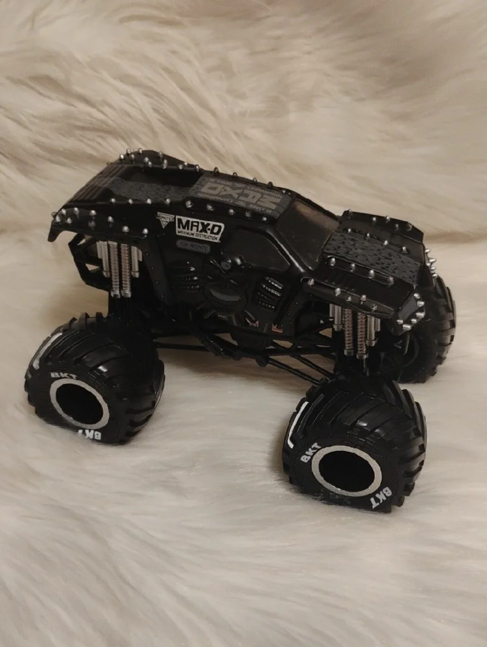 (C-75) MAX-D Black Monster Truck Toy Off-Road Adventure Vehicle